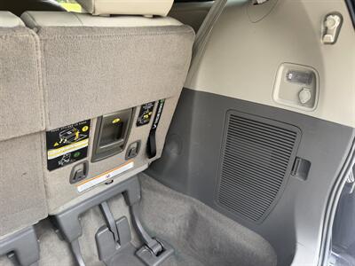 2015 Toyota Sienna AWD-XLE 7-Passenger   - Photo 49 - Winchester, NH 03470