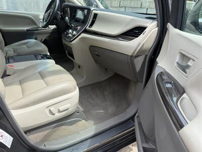 2015 Toyota Sienna AWD-XLE 7-Passenger   - Photo 60 - Winchester, NH 03470