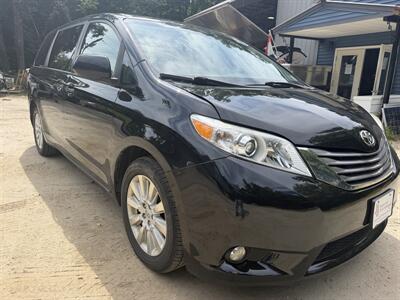 2015 Toyota Sienna AWD XLE 7-Passenger - Photo 4 - Winchester, NH 03470