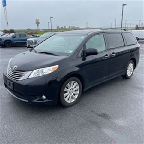 2015 Toyota Sienna AWD-XLE 7-Passenger  