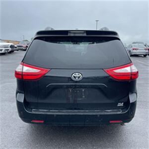2015 Toyota Sienna AWD-XLE 7-Passenger   - Photo 7 - Winchester, NH 03470