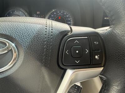 2015 Toyota Sienna AWD-XLE 7-Passenger   - Photo 30 - Winchester, NH 03470