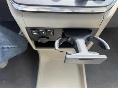 2015 Toyota Sienna AWD-XLE 7-Passenger   - Photo 35 - Winchester, NH 03470