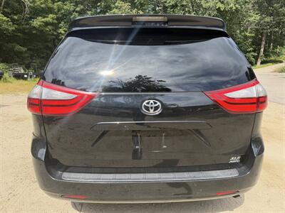 2015 Toyota Sienna AWD XLE 7-Passenger - Photo 62 - Winchester, NH 03470