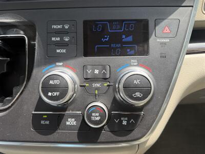 2015 Toyota Sienna AWD-XLE 7-Passenger   - Photo 26 - Winchester, NH 03470