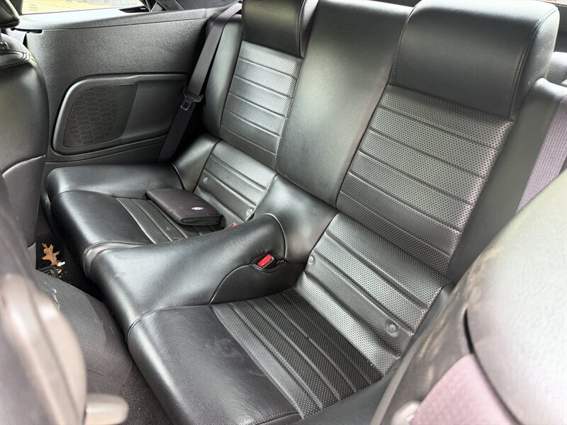 2006 Ford Mustang GT Deluxe Convertible - Photo 11 - Winchester, NH 03470