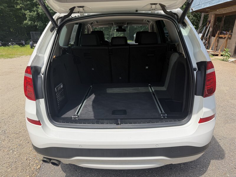 2017 BMW X3 xDrive28i - Photo 9 - Winchester, NH 03470