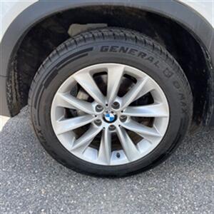 2017 BMW X3 xDrive28i - Photo 17 - Winchester, NH 03470