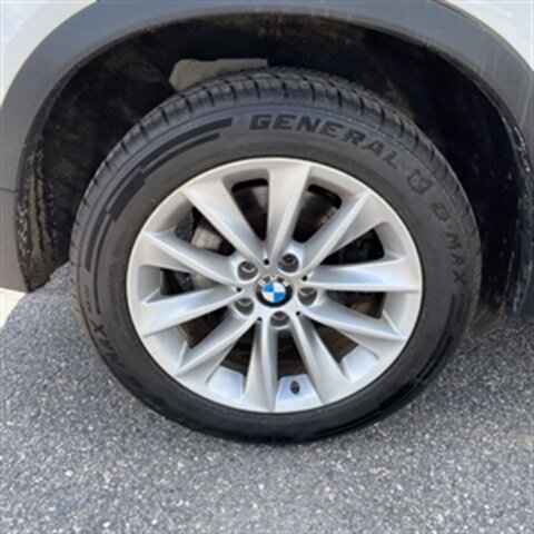 2017 BMW X3 xDrive28i - Photo 17 - Winchester, NH 03470