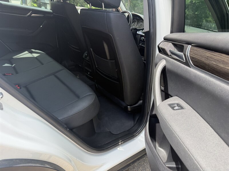 2017 BMW X3 xDrive28i - Photo 50 - Winchester, NH 03470