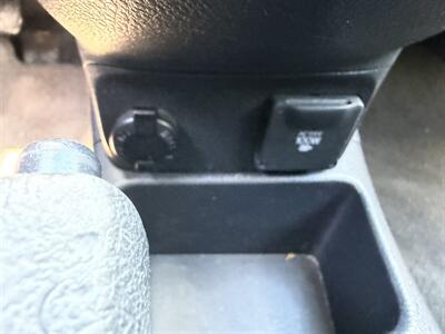 2009 Pontiac Vibe 2.4L - Photo 34 - Winchester, NH 03470