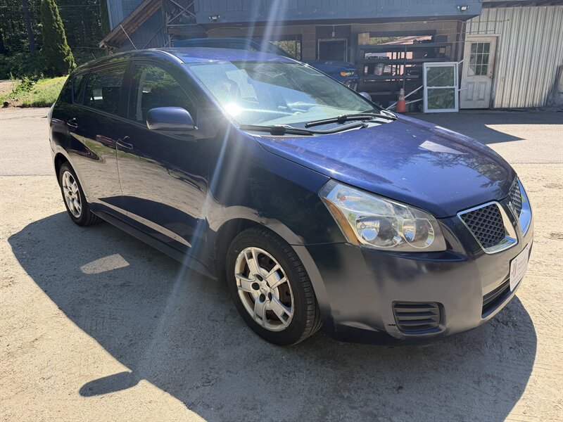 2009 Pontiac Vibe 2.4L - Photo 2 - Winchester, NH 03470