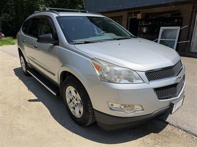 2012 Chevrolet Traverse LS - Photo 3 - Winchester, NH 03470