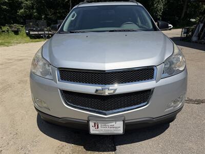 2012 Chevrolet Traverse LS - Photo 2 - Winchester, NH 03470