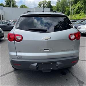 2012 Chevrolet Traverse LS   - Photo 4 - Winchester, NH 03470