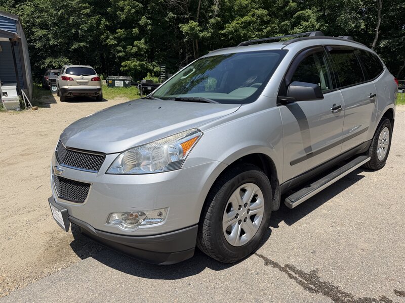 2012 Chevrolet Traverse LS  