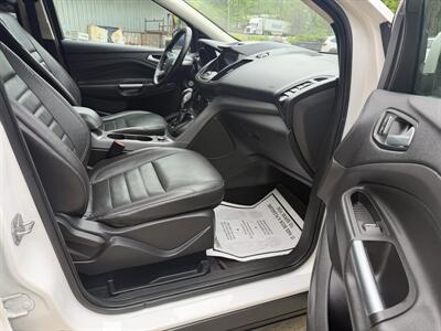 2016 Ford Escape SE AWD   - Photo 19 - Winchester, NH 03470