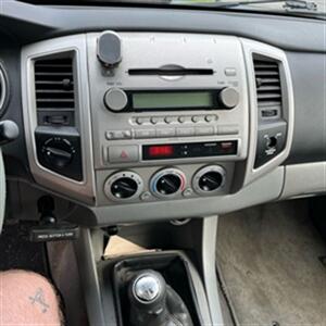 2008 Toyota Tacoma SR5 4WD 4Cyl - Photo 8 - Winchester, NH 03470