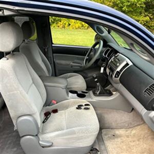 2008 Toyota Tacoma SR5 4WD 4Cyl - Photo 5 - Winchester, NH 03470