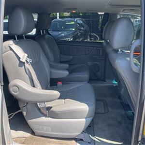 2010 Toyota Sienna XLE - Photo 19 - Winchester, NH 03470