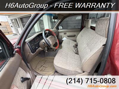 2000 Toyota Tacoma   - Photo 4 - Plano, TX 75074