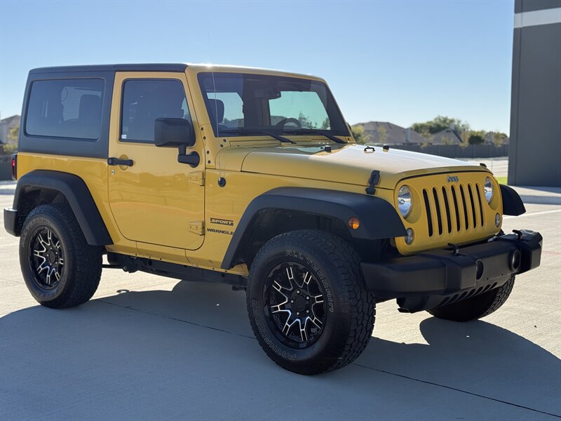 2015 Jeep Wrangler Sport  