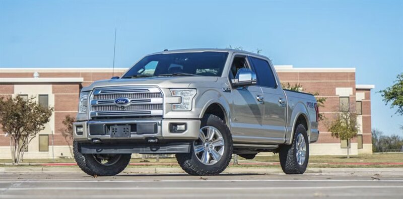 2017 Ford F-150 Platinum  