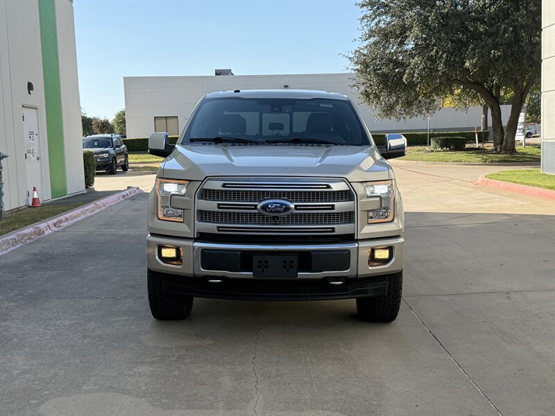 2017 Ford F-150 Platinum  