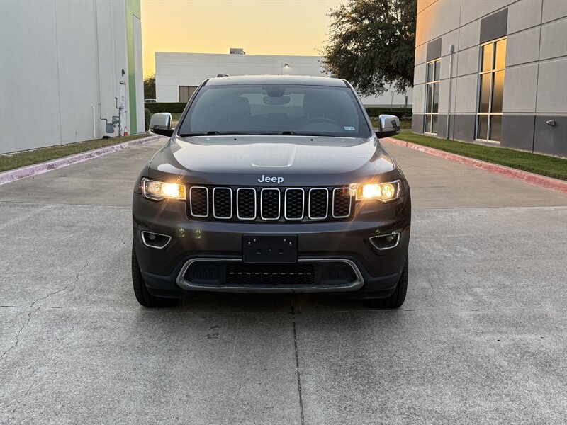 2017 Jeep Grand Cherokee Limited  