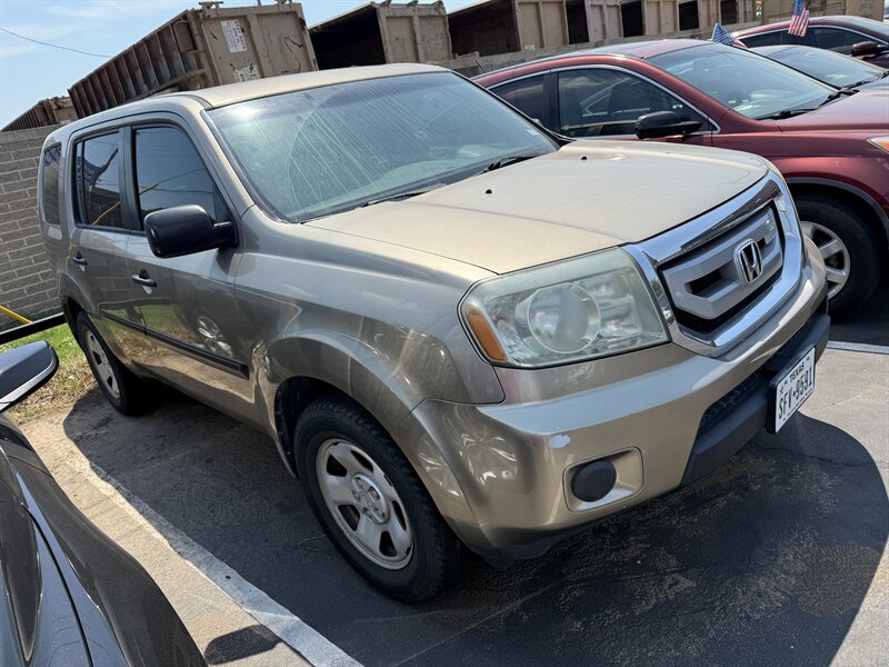 2010 Honda Pilot LX  