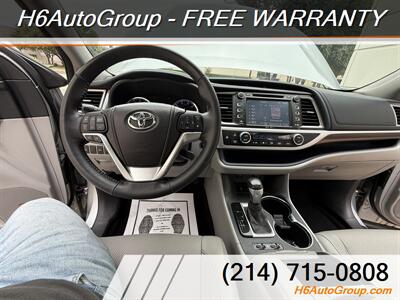 2015 Toyota Highlander Limited   - Photo 34 - Plano, TX 75074