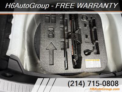 2024 Toyota Corolla LE   - Photo 15 - Plano, TX 75074