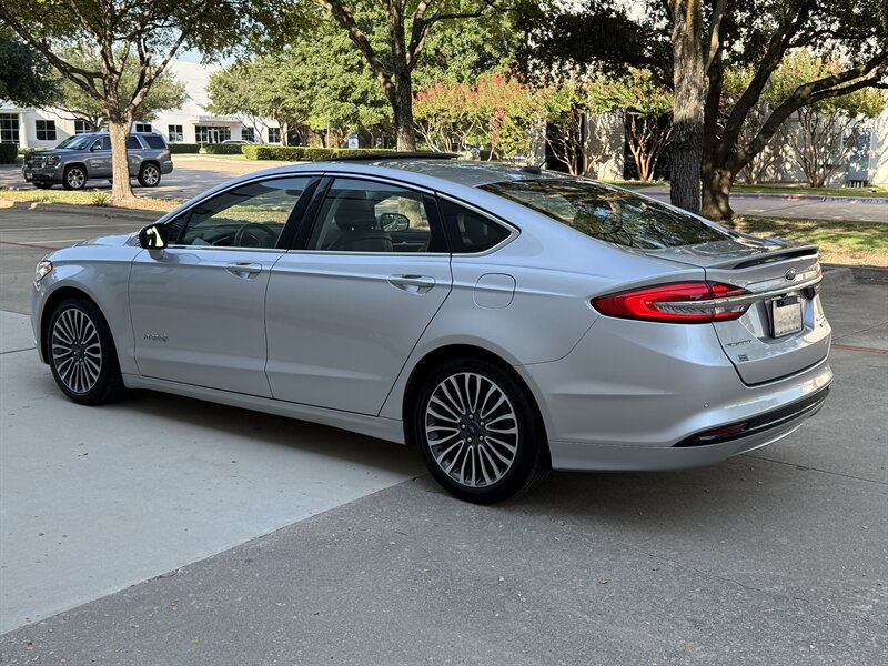 2018 Ford Fusion Hybrid Titanium  