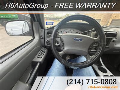 2005 Ford Explorer Sport Trac XLS 4dr XLS Crew Cab SB   - Photo 16 - Plano, TX 75074