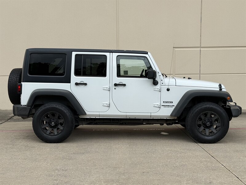 2014 Jeep Wrangler Unlimited Sport  