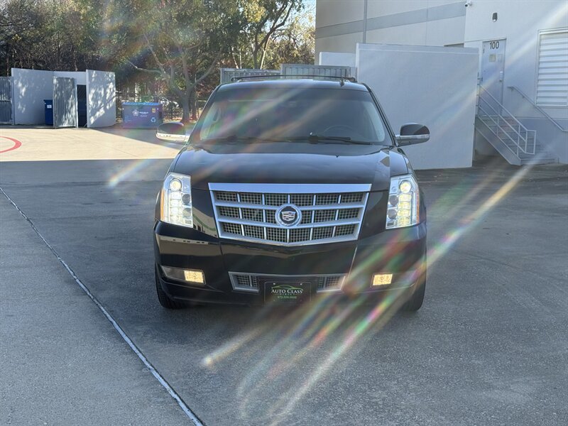 2012 Cadillac Escalade ESV Platinum Edition  