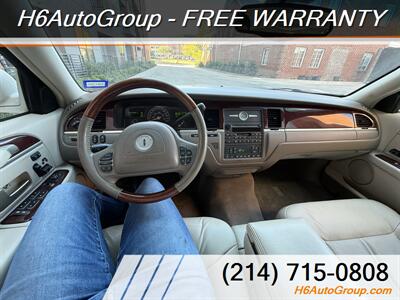 2004 Lincoln Town Car Ultimate   - Photo 15 - Plano, TX 75074