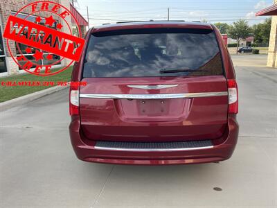 2016 Chrysler Town & Country Touring   - Photo 6 - Wylie, TX 75098