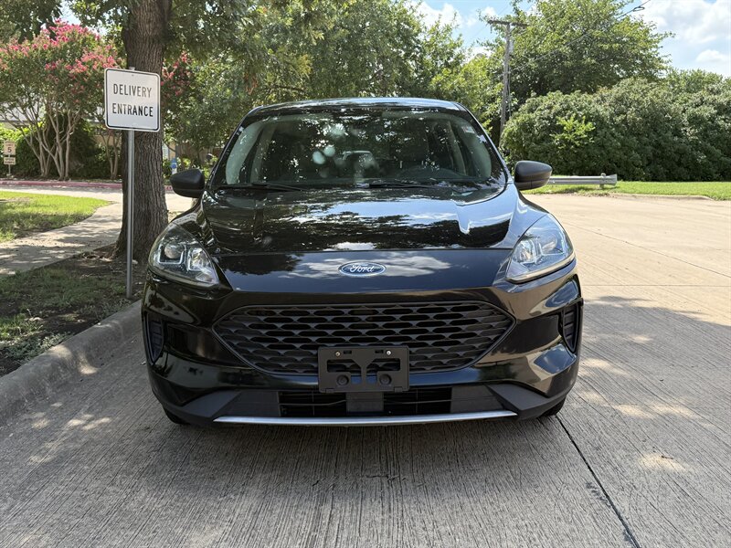 2020 Ford Escape S  