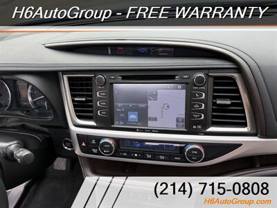 2019 Toyota Highlander XLE   - Photo 41 - Plano, TX 75074