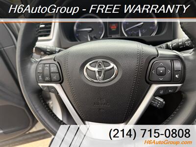 2019 Toyota Highlander XLE   - Photo 44 - Plano, TX 75074