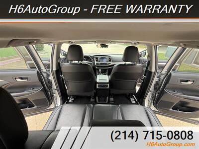 2019 Toyota Highlander XLE   - Photo 22 - Plano, TX 75074