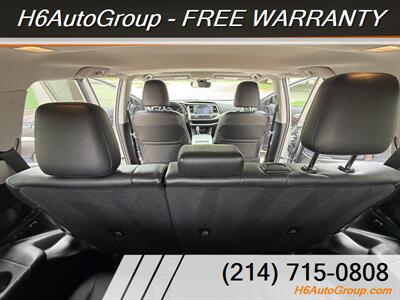 2019 Toyota Highlander XLE   - Photo 21 - Plano, TX 75074