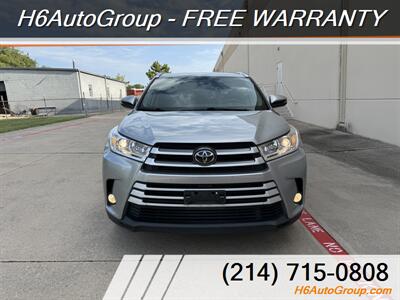 2019 Toyota Highlander XLE   - Photo 8 - Plano, TX 75074