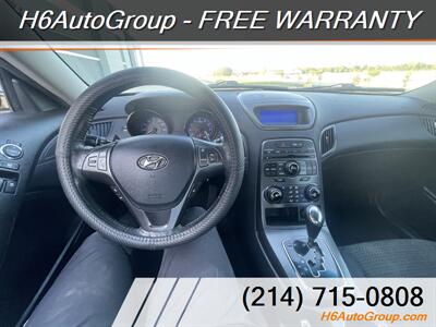 2012 Hyundai Genesis Coupe 2.0T   - Photo 15 - Wylie, TX 75098