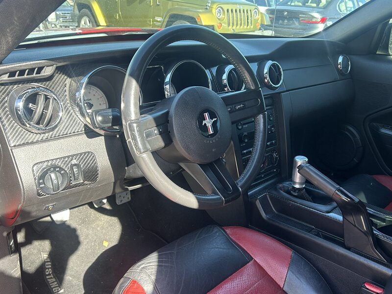 2006 Ford Mustang GT Deluxe - Photo 13 - Lake Havasu City, AZ 86403