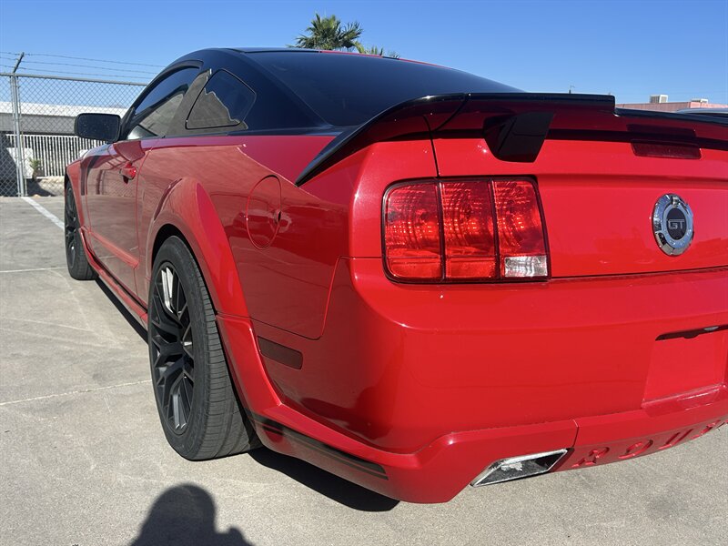 2006 Ford Mustang GT Deluxe - Photo 11 - Lake Havasu City, AZ 86403
