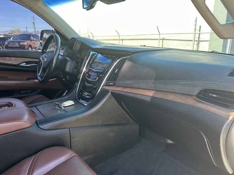 2015 Cadillac Escalade Premium - Photo 16 - Fountain Hills, AZ 85268