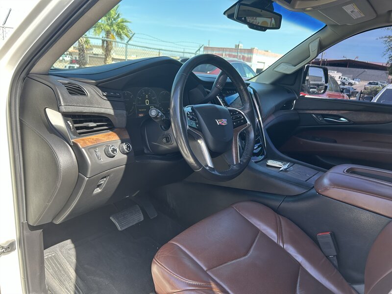 2015 Cadillac Escalade Premium - Photo 15 - Fountain Hills, AZ 85268