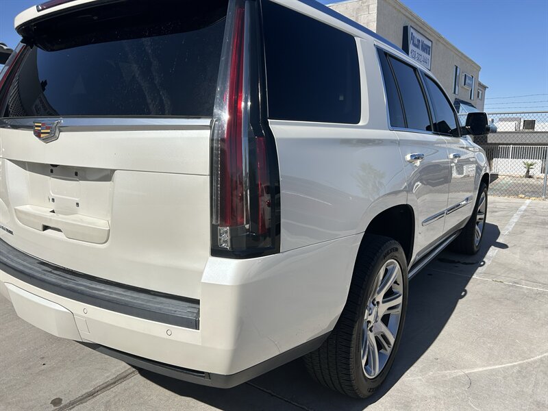 2015 Cadillac Escalade Premium - Photo 12 - Fountain Hills, AZ 85268